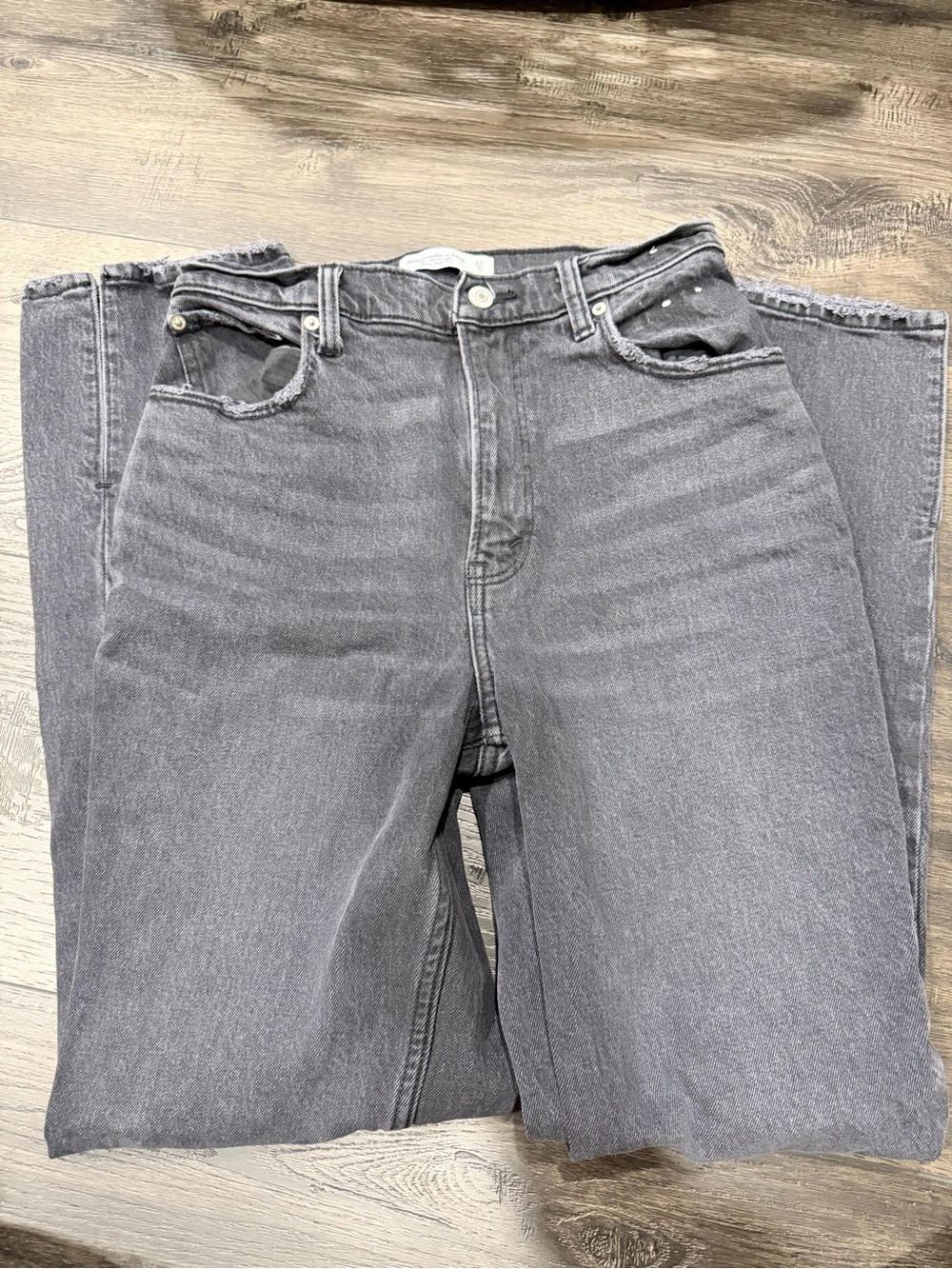Abercrombie & Fitch Women’s Straight Leg Jeans - Washed Charcoal Gray - Picture 2 of 3